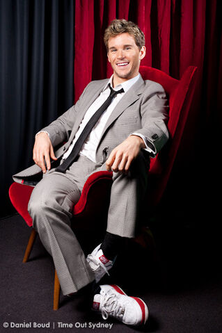 File:Ryan-kwanten-4-3.jpg