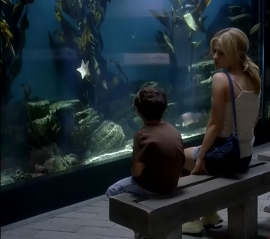 File:S03e09-hunter-sookie.png