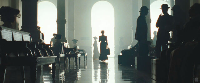 File:Trailer1 39.jpg