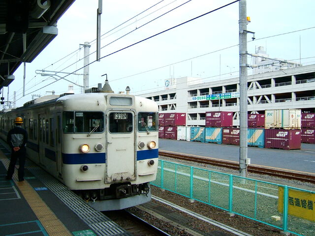 File:Tsuchiura+station-7476.jpg