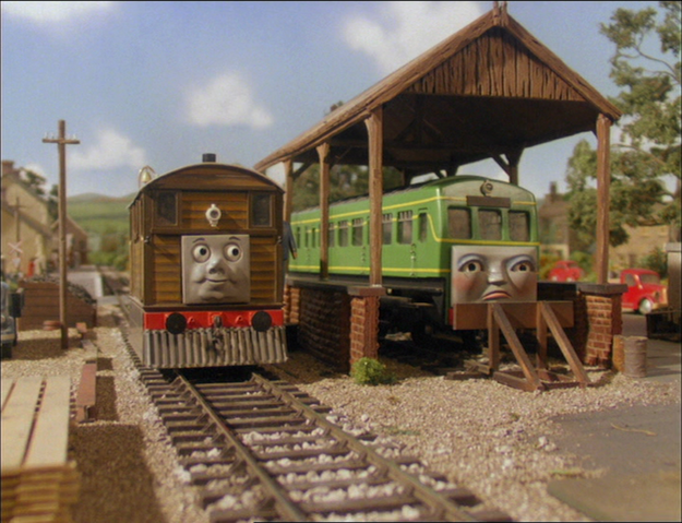 File:BullsEyes48.png