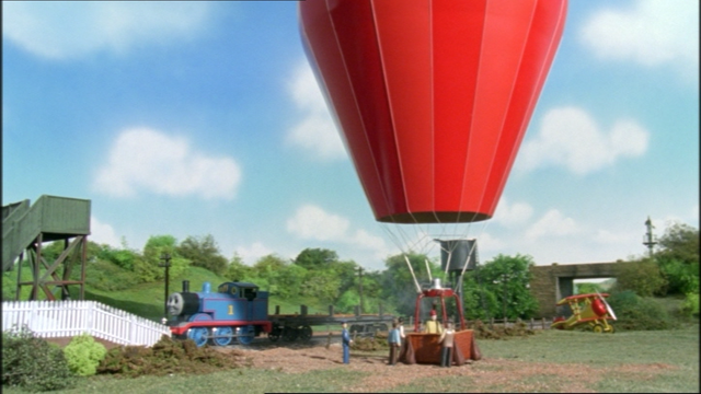 File:JamesandtheRedBalloon18.png