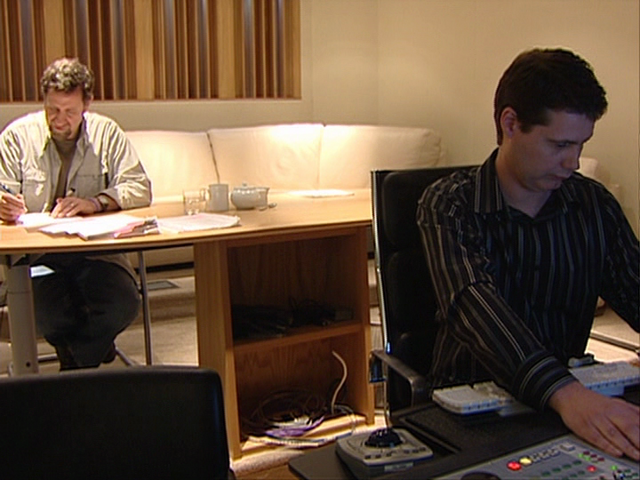 File:BehindtheSceneswithPierceBrosnan14.png