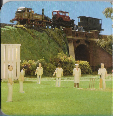 File:TrainStopsPlay89.png