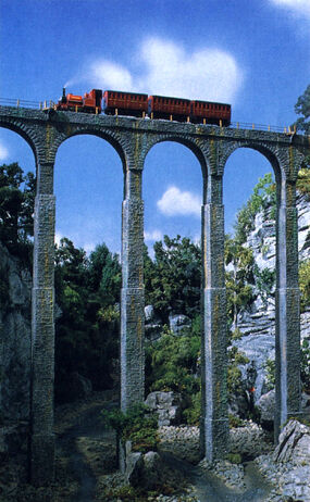 File:FourLittleEngines16.jpg