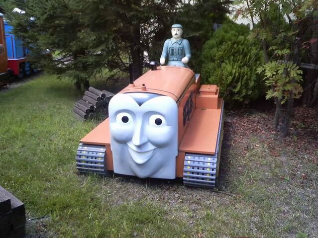 File:ThomasLandJapanTerence.jpg