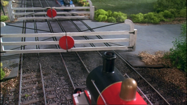 File:JamesandtheRedBalloon39.png