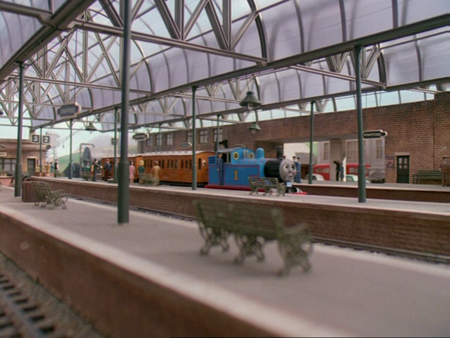 File:ThomasGetsBumped31.png