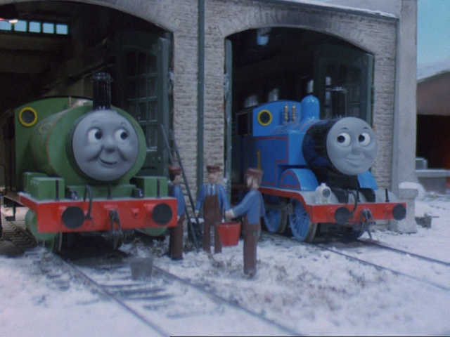 File:AScarfforPercy64.png