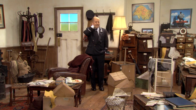 File:Mr.Perkins(CuriousCargo)1.png