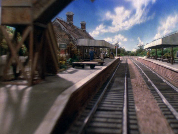 File:ThomasandtheTrucks40.png