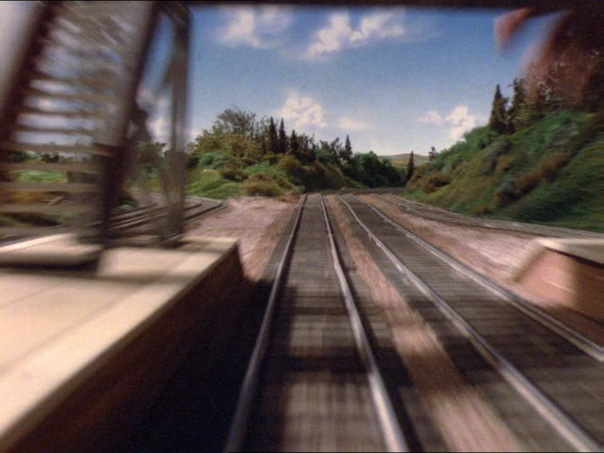 File:ThomasandtheTrucks24.png