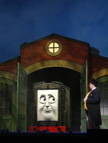 File:ThomasSavestheDay(LiveShow)5.jpg