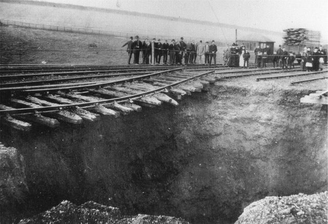 File:DowntheMineBasis.jpg