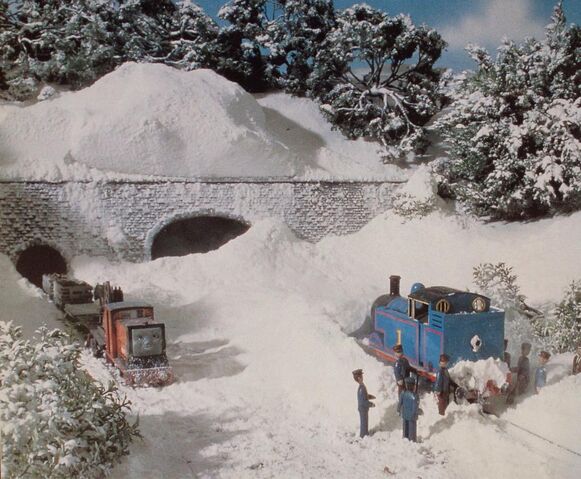 File:Snow71.jpeg