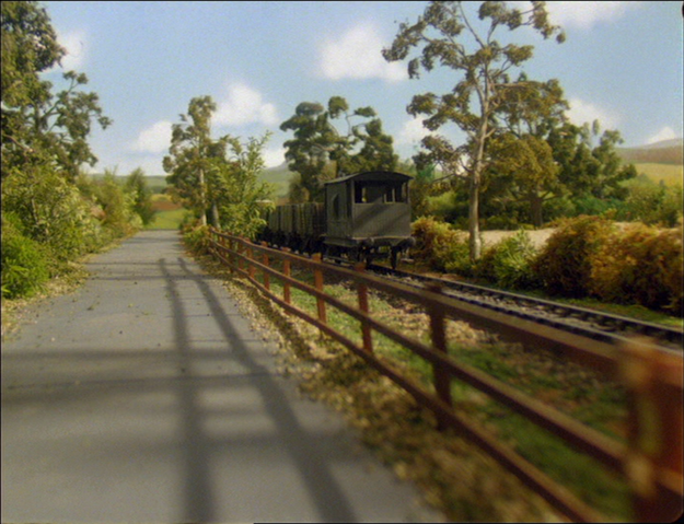 File:TrainStopsPlay39.png