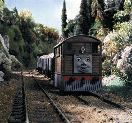 File:WoollyBear21.jpg