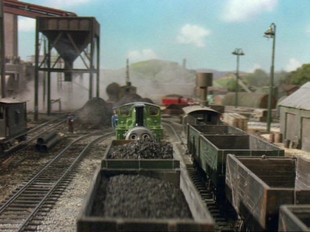File:OliverOwnsUp28.png