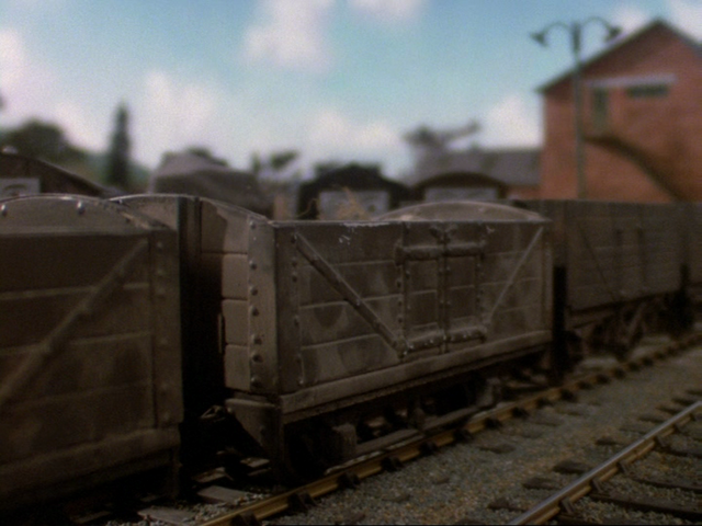 File:PopGoestheDiesel30.png