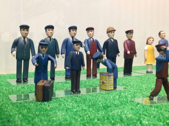 File:ThomasFigurines3.jpg
