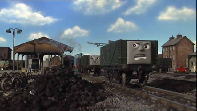 File:ThomasAndTheFireworkDisplay12.png