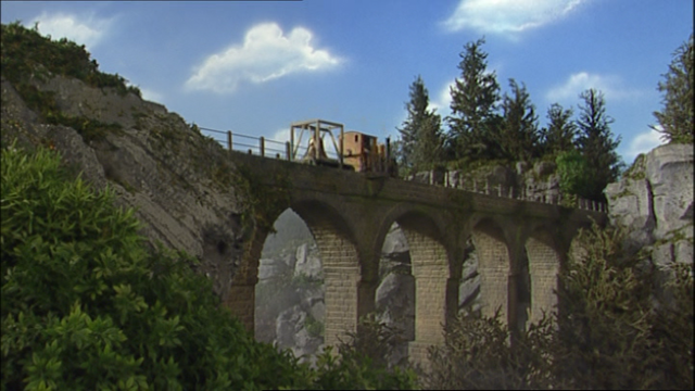 File:DuncanDropsaClanger25.png