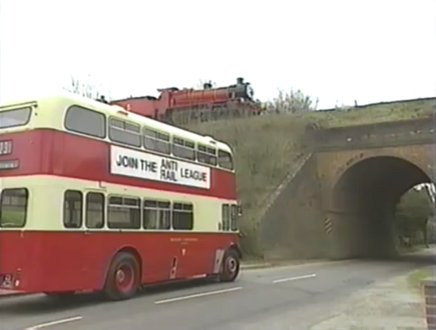 File:HelloThomasandJames127.png