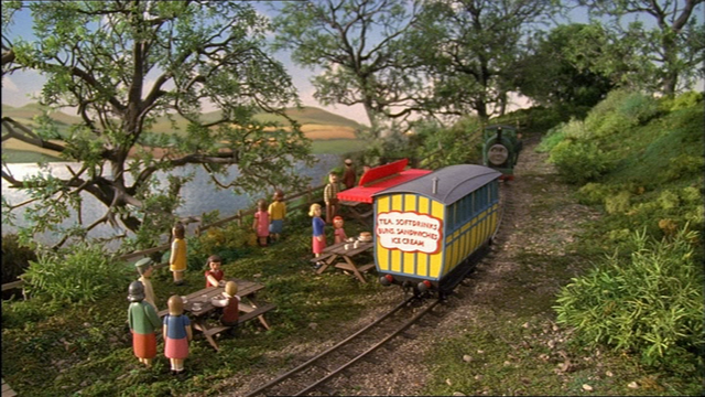 File:TheRefreshmentLady'sTeaShop46.png