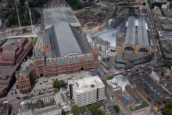 File:St.PancrasStation.jpg