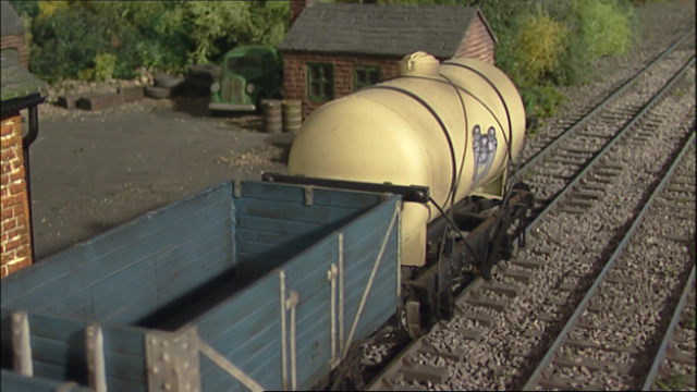 File:TooHotForThomas13.png