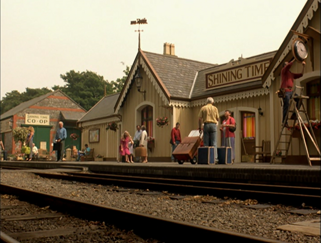 File:ThomasAndTheMagicRailroad107.png