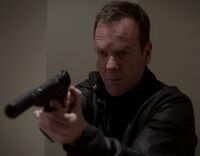 Kiefer Sutherland 10