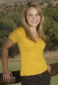 Leah Pipes 4
