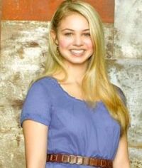 Ayla Kell
