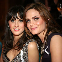 Emily Deschanel 6