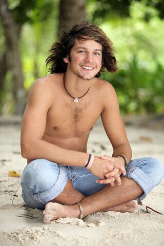 File:Zach S1 Contestant.jpg