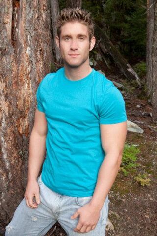 File:Adam P S1 contestant.jpg