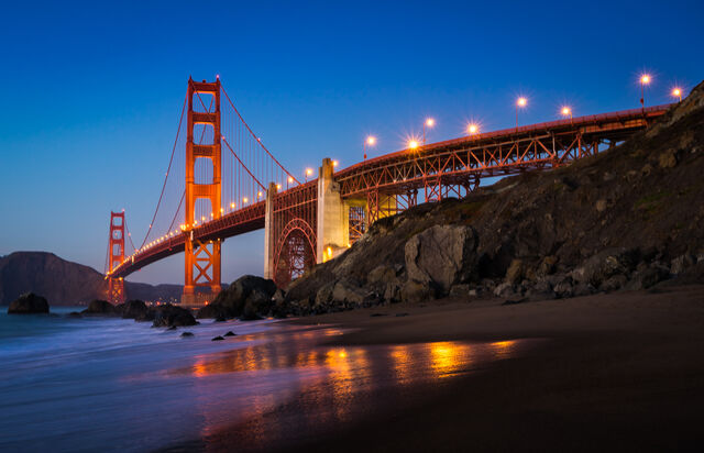 File:GoldenGateBridge.jpg