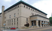 SoldiersAndSailorsMemorialAuditoriuminChattanooga-1-