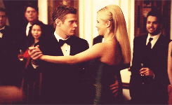 Rebekah-Matt-rebekah-32106931-245-150.gif