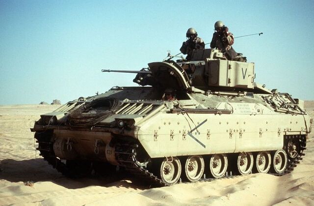 File:M2 Bradley.jpg