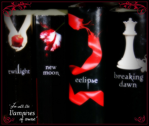 File:Twilight series.jpg