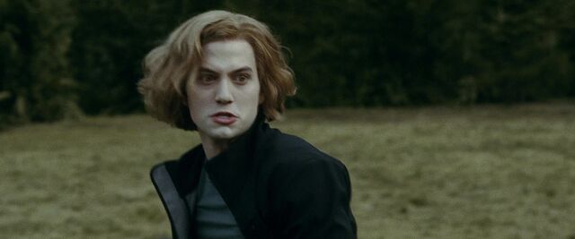 File:Eclipse-Screencaps-jasper-hale-15040316-720-304.jpg