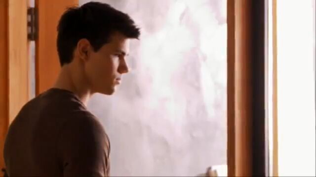 File:Jacob-JD-behind the scenes.jpg