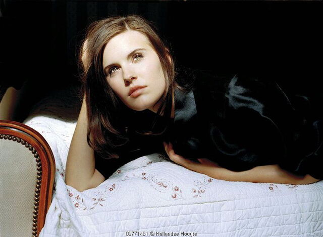 File:TVC010-20110618MaggieGrace.jpg