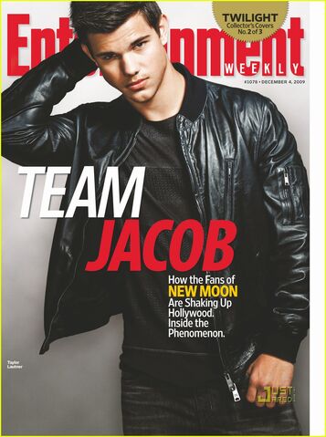 File:Taylor-lautner-covers-entertainment-weekly-team-jacob.jpg