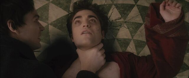 File:800px-Volturi-fight-new-moon-8777038-1920-800.jpg