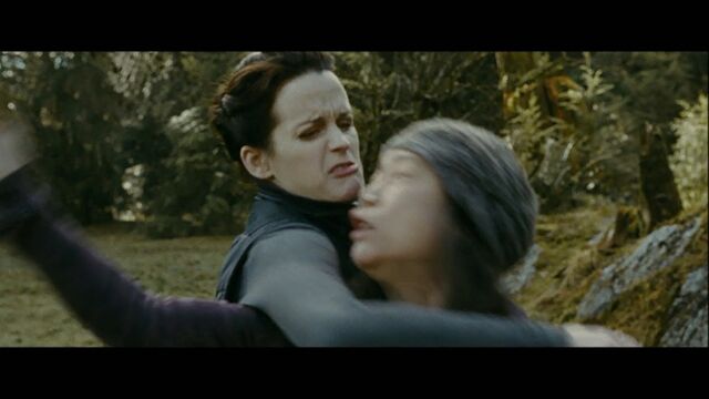 File:Esme-fighting-Eclipse.jpg