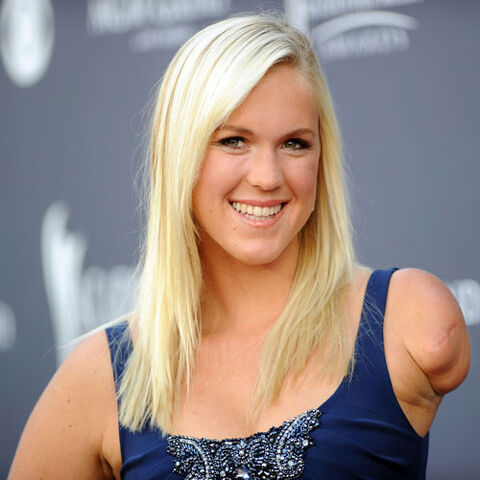 File:Bethany-hamilton-acm.jpg