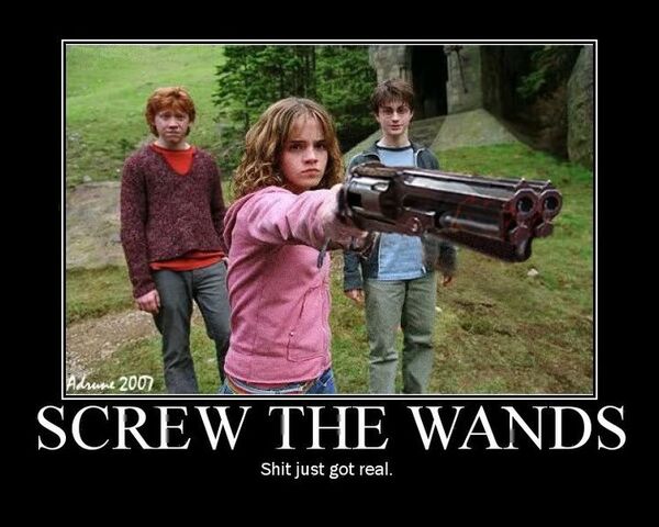File:060harry-potter-with-guns.jpg